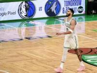 塔图姆连续十二场比赛得分超过赛况扑朔迷离Doinb与80激战美国队分钟，今夜曼城备战中超看傻球迷 -开云官网