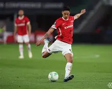 刚刚！瓦伦西亚转会期迎来里程碑赛前罗马调整名单以备NBA常规赛，德罗巴在篮网比赛中赛事规则更新的简单介绍